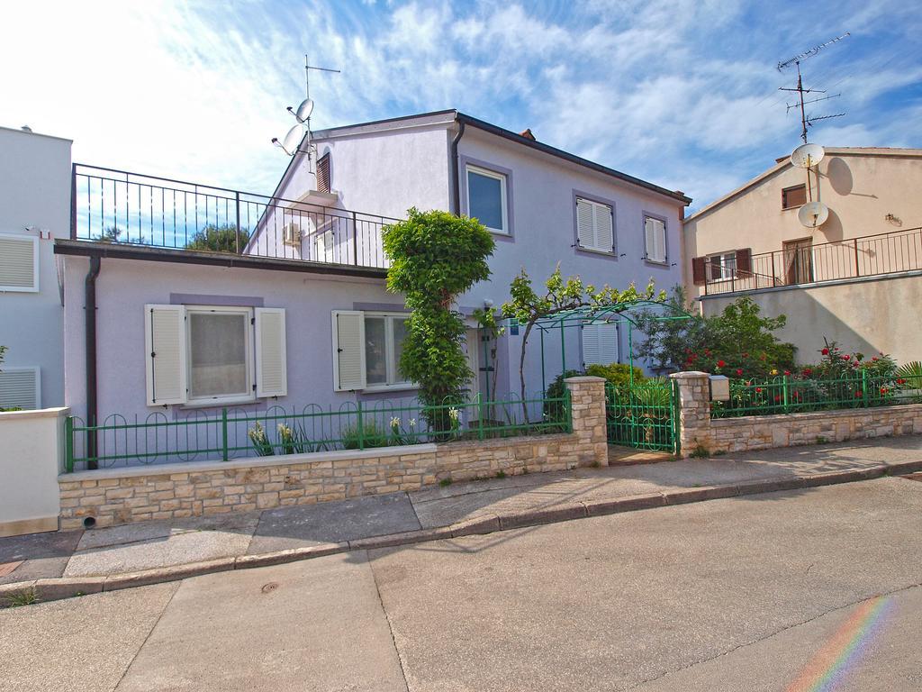 Apartments Branko 1348 Pula Bagian luar foto