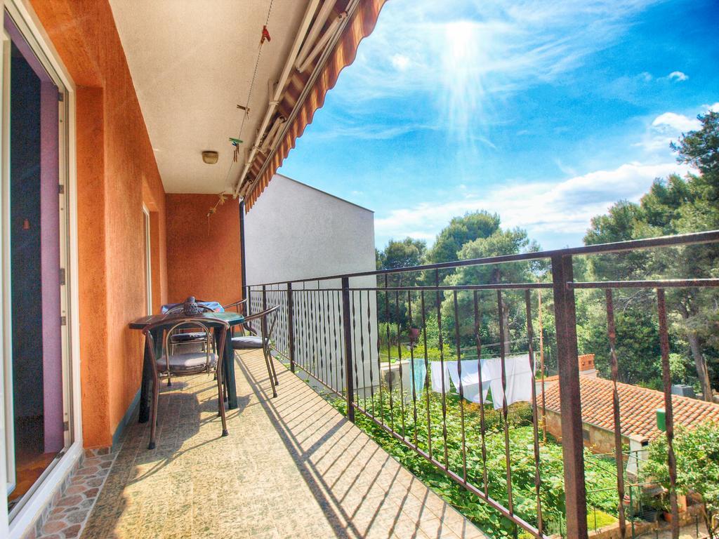 Apartments Branko 1348 Pula Bagian luar foto