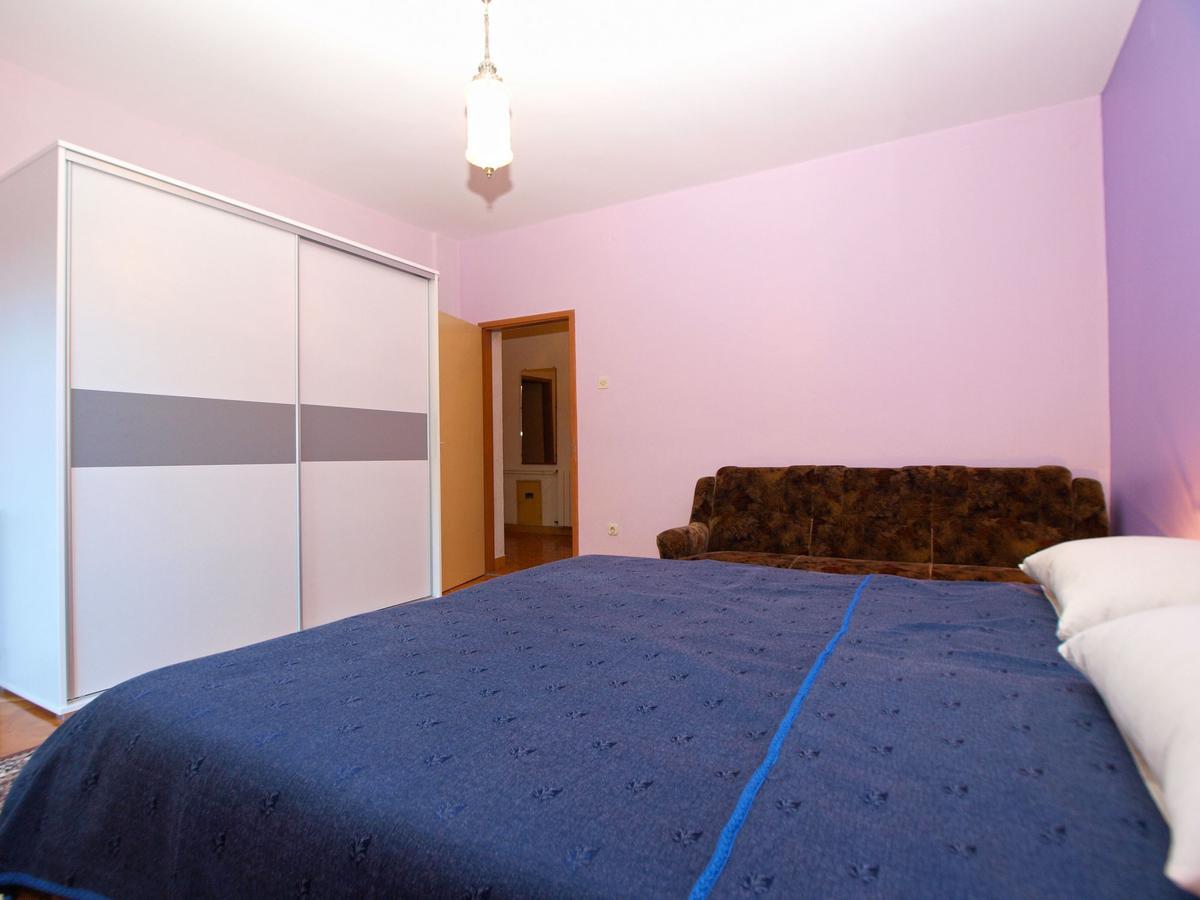 Apartments Branko 1348 Pula Bagian luar foto