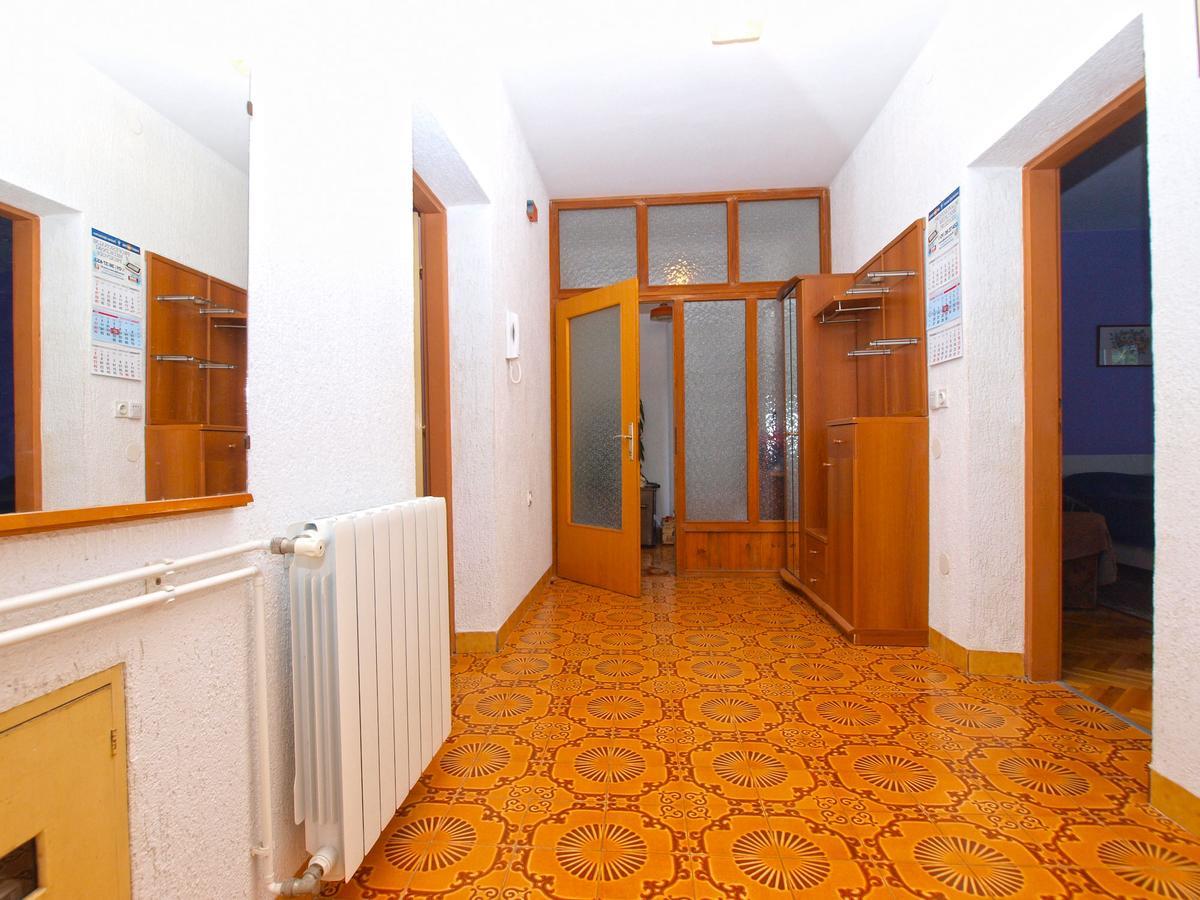 Apartments Branko 1348 Pula Bagian luar foto