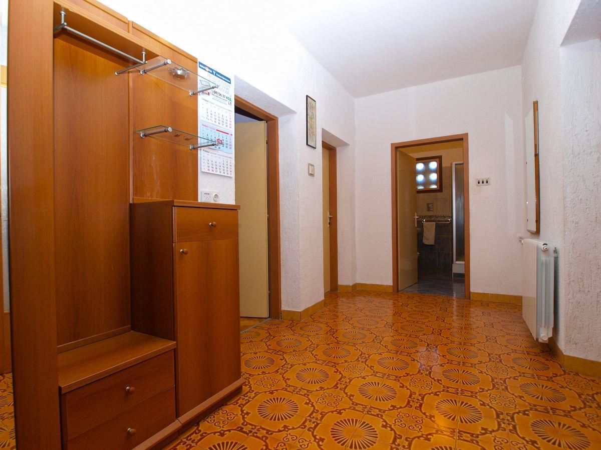 Apartments Branko 1348 Pula Bagian luar foto