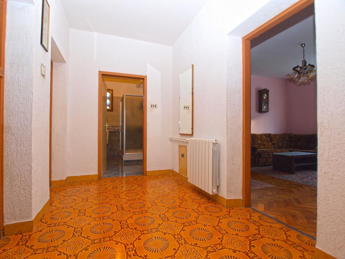 Apartments Branko 1348 Pula Bagian luar foto